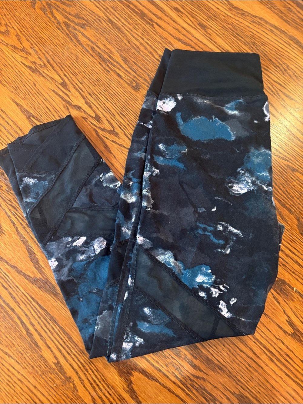 Black & Blue Print mesh Active Leggings